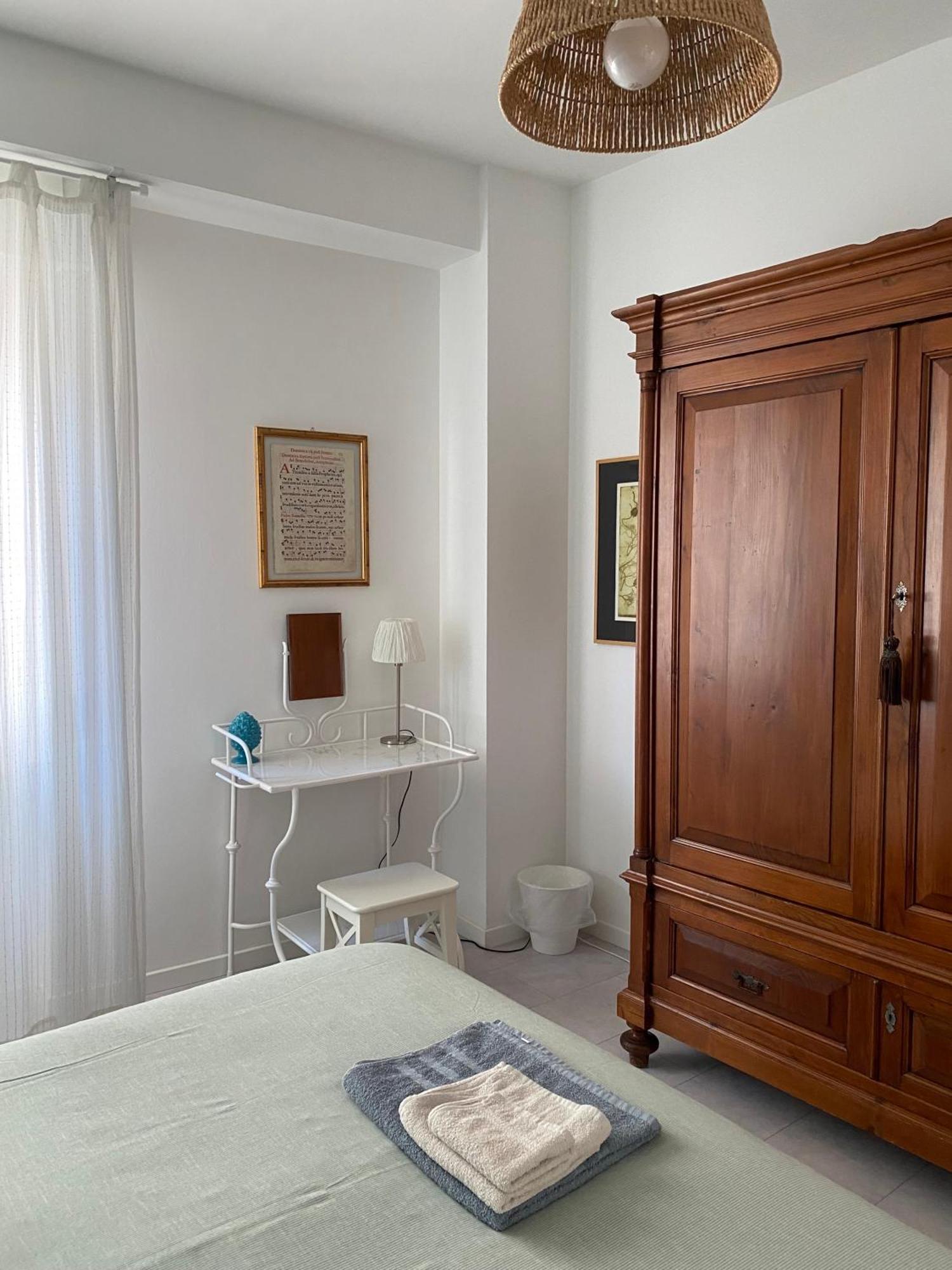 Minevaganti Apartment Ancona Bagian luar foto
