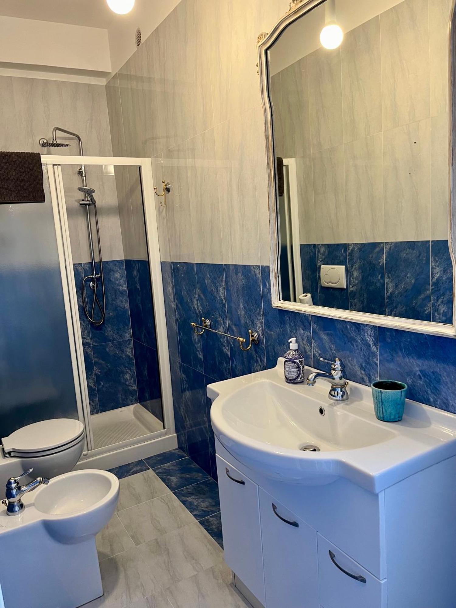 Minevaganti Apartment Ancona Bagian luar foto
